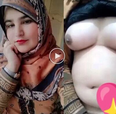 sexy-chahi-pakistan-super-cute-paki-babe-shows-big-boobs-mms.jpg