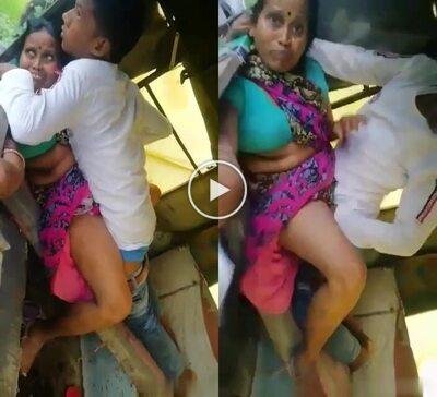 Desi-village-mature-porn-videos-of-aunty-fucking-young-boy-mms.jpg