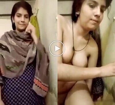 pakistani-video3x-super-cute-paki-18-babe-shows-viral-mms.jpg