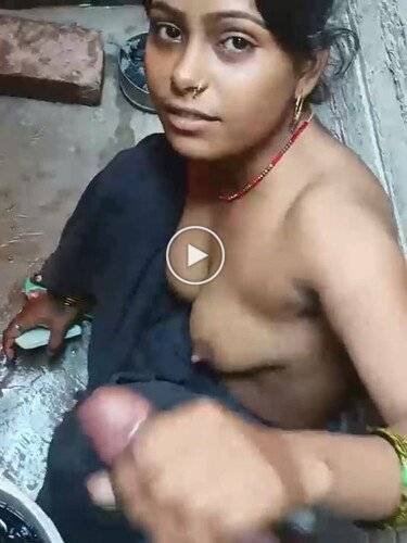 Desi-village-desi-bhabhi-xx-video-fucking-devar-in-bathroom-HD.jpg