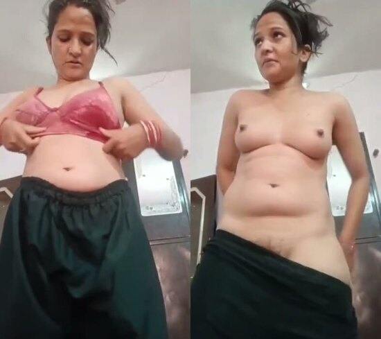 Very-beautiful-muslim-sexy-aunty-xnxx-porn-nude-mms.jpg