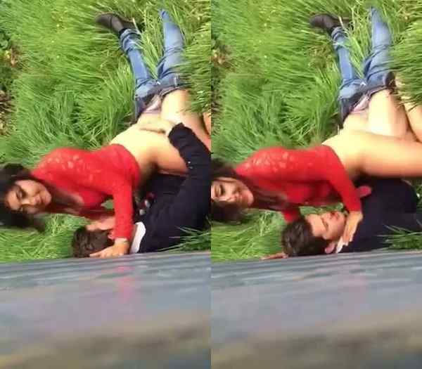 Very beautiful horny girlfriend xñxx riding bf outdoor caught